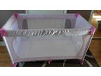 Hauck dream n play travel cot/play pen in pink